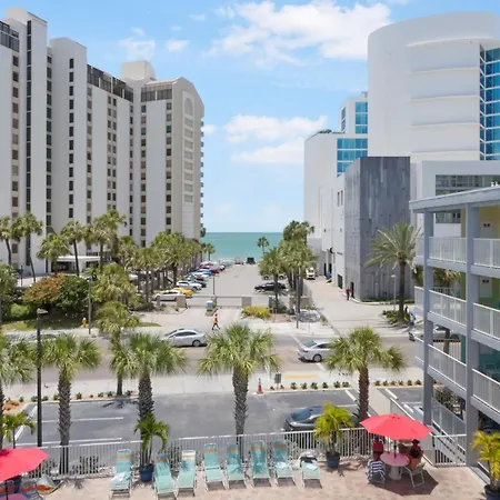 Pelican Pointe Clearwater Beach Hotel