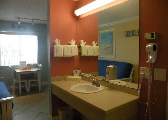 Pelican Pointe Clearwater Motel Clearwater Beach