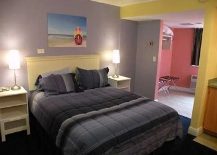 Pelican Pointe Clearwater Motel 3*